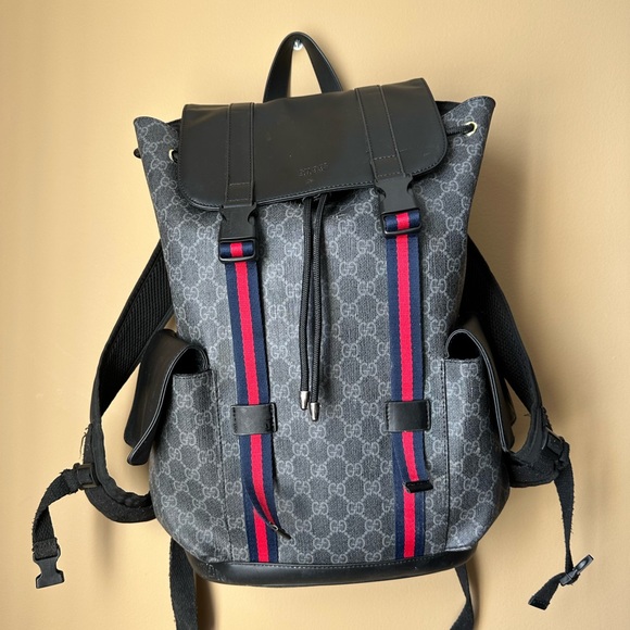 GUCCI BACKPACK HALF OF ORIGINAL PRICE - Picture 5 of 10